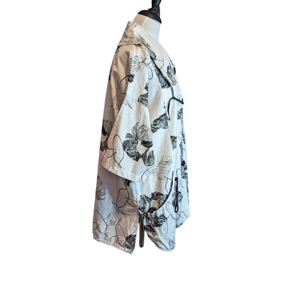 Parsley & Sage Women's Large Button Up Textured Smock Style Top - Picture 3 of 9